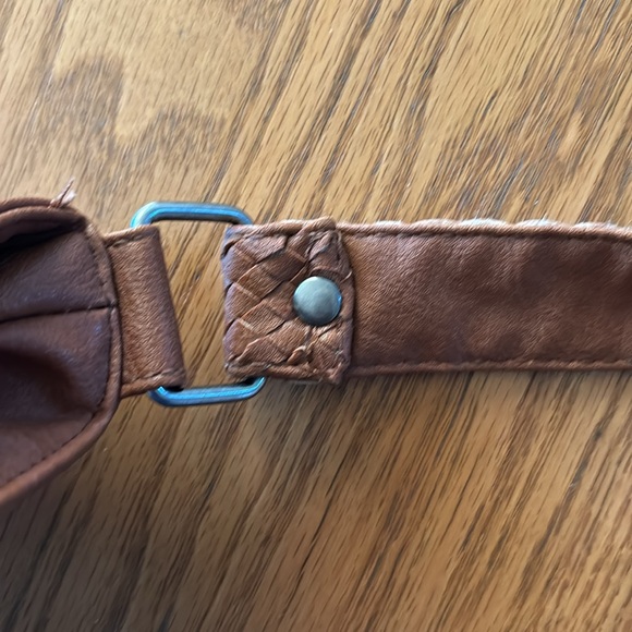 Roxy Purse - Picture 6 of 9